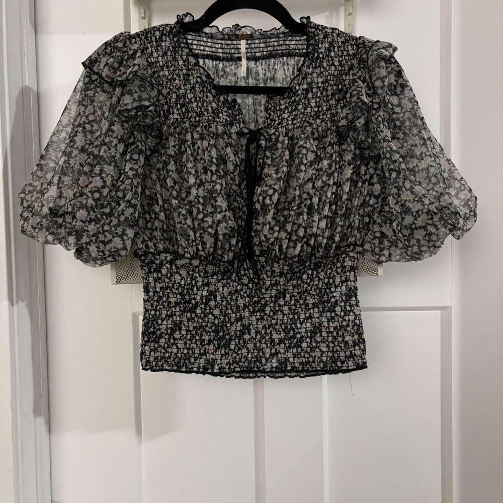 Free People Beatrice Ruffle Smocked Mesh Sz Small Floral Puff Sleeve Blouse Top